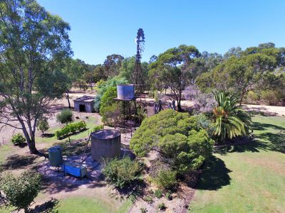 314 River Road, Murrabit