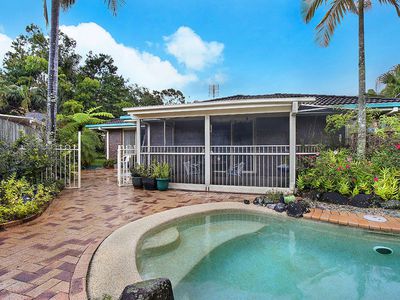 1 / 139 Amarina Avenue, Mooloolaba
