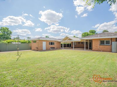35 Banksia Crescent, Dubbo