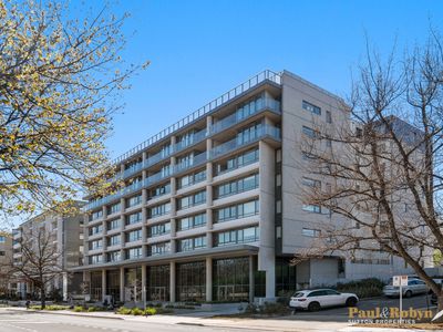 m01 / 71 Constitution Avenue, Campbell