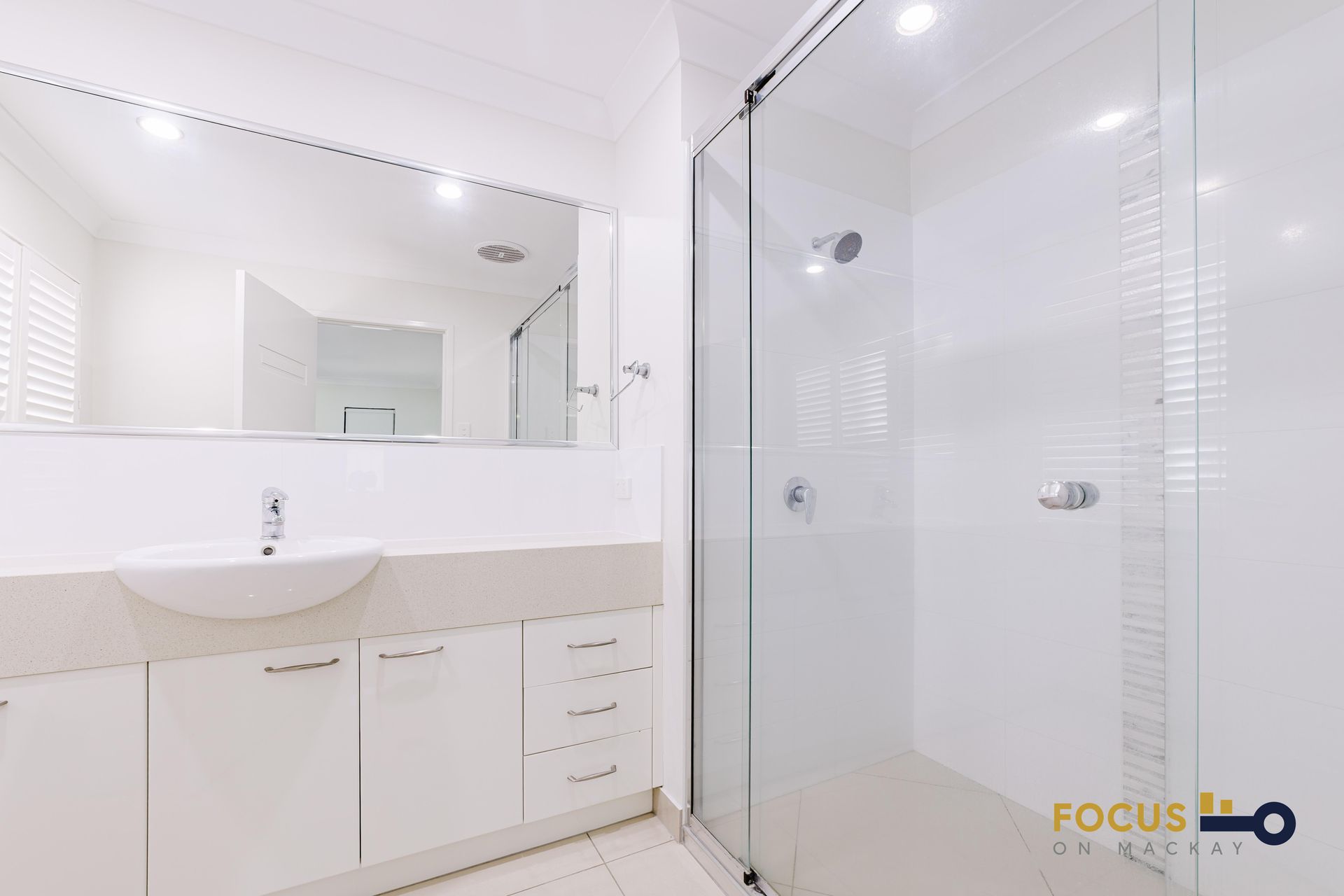 2 / 61 Carlyle Street, Mackay