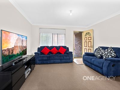 8 / 62 Stanleigh Crescent, West Wollongong