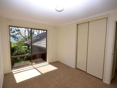 2 / 1 Allamar Court, Tawonga South