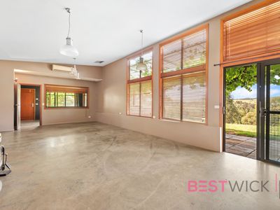 Main House / 1604 Mutton Falls Road, O'connell