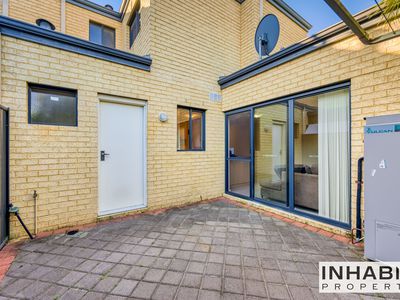 4 / 6 Hogarth Street, Cannington