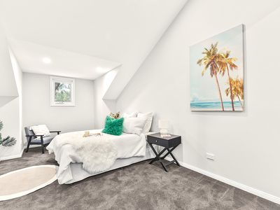 4 / 11 Junction Rd, Moorebank
