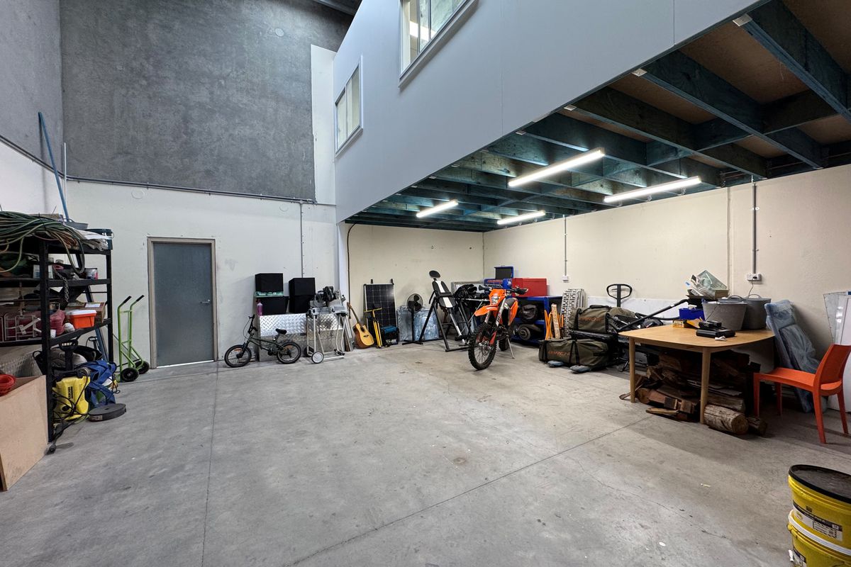 Unit 12 / 7-9 Production Road, Taren Point