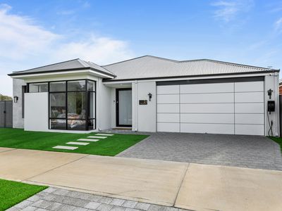 21 Barnevelder Bend, Southern River