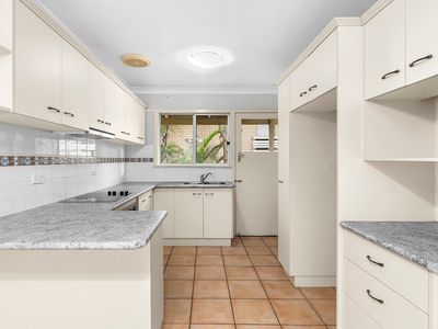 11 Teague Street, Indooroopilly