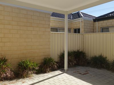 9 Canterbury Court, Nollamara