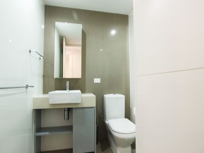 2 / 1295 Toorak Road, Camberwell