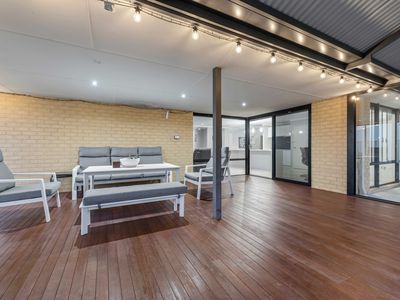 23 Lynella Circuit, Banksia Grove