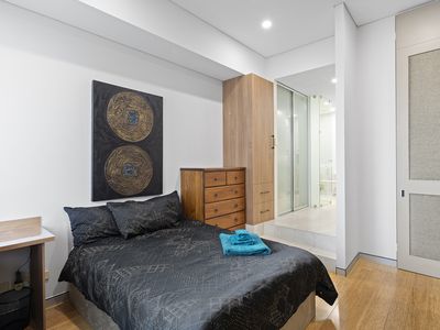 24 / 255 Adelaide Terrace, Perth