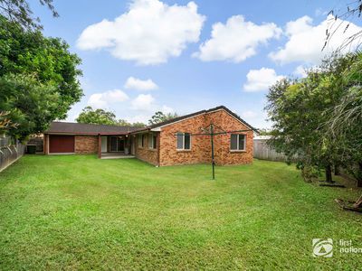 22 Crozier Crescent, Meadowbrook