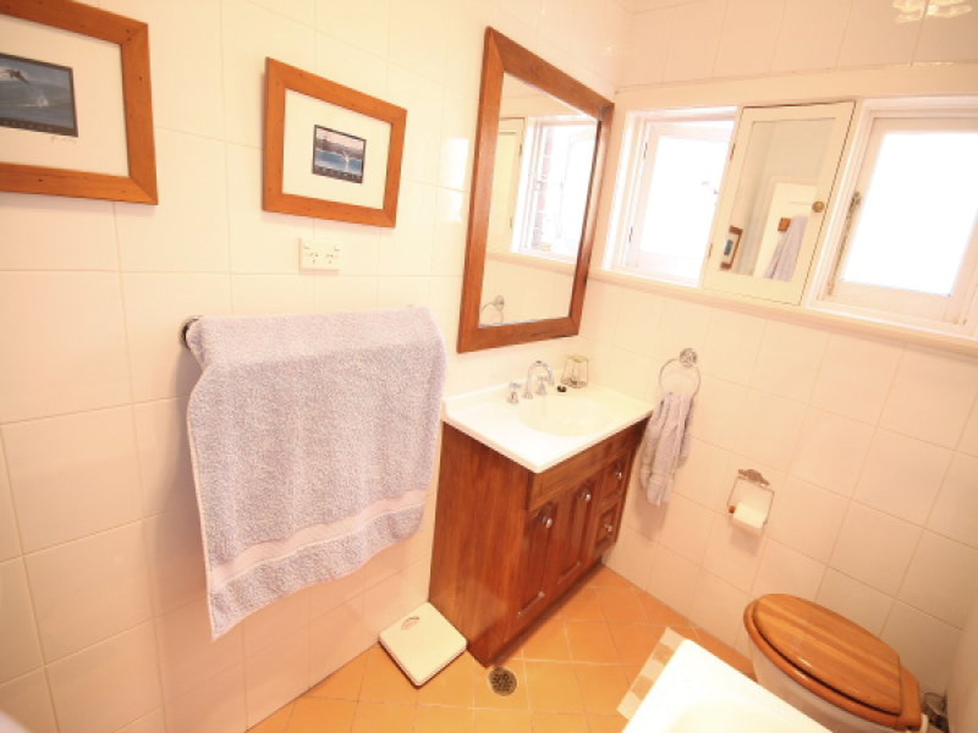 15 St Helena Parade, Eastlakes