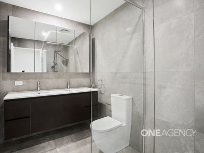 A605 / 77 Kembla Street, Wollongong