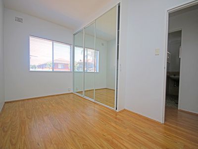 2 / 5 Colin Street, Lakemba