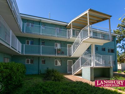 3 / 21 Fennager Way, Calista