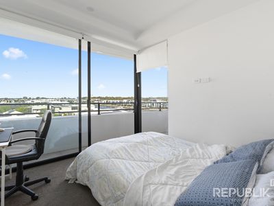 2408 / 1 Grant Avenue, Hope Island