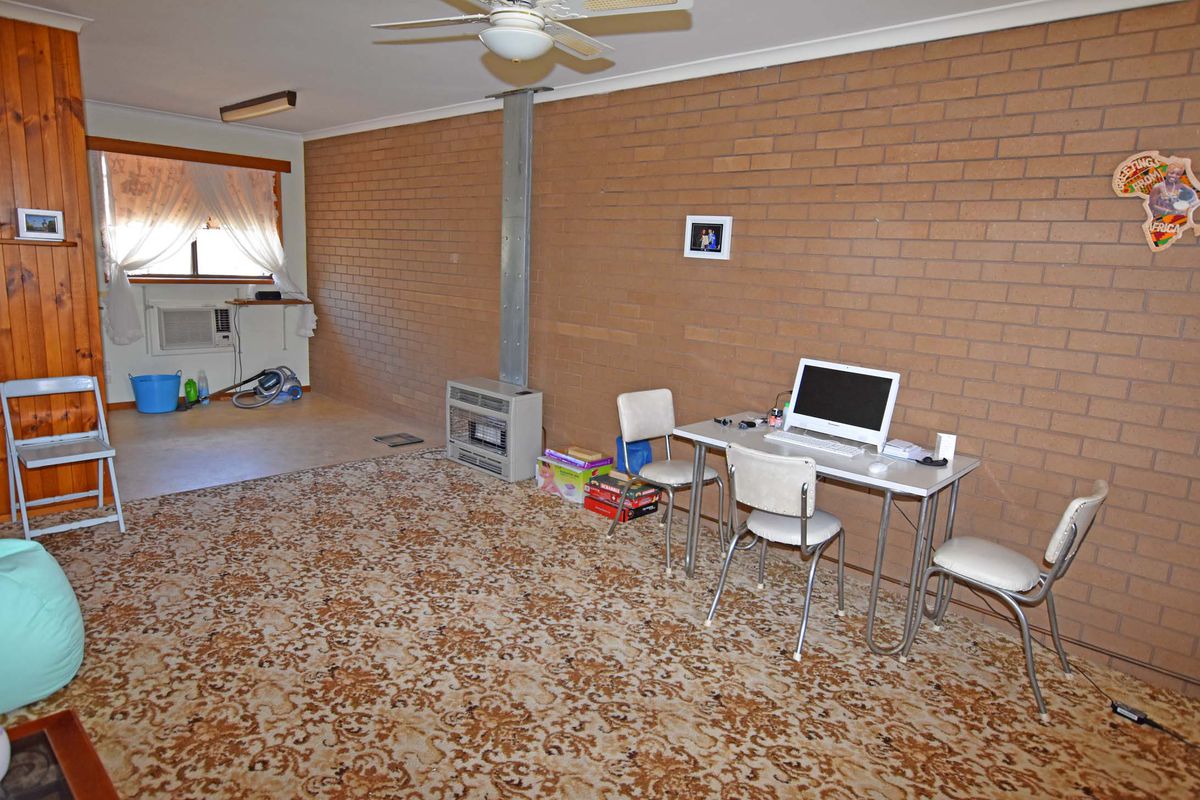 2 / 2 Gillespie Street, Kyabram