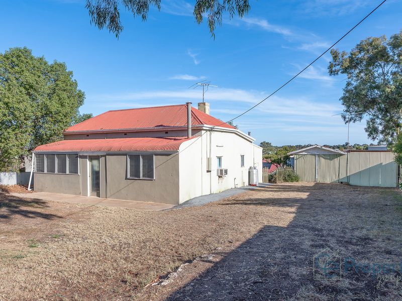 6 Shearer Street, Mannum