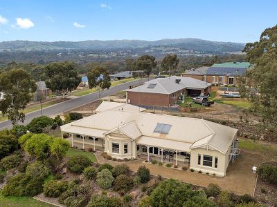 2 Lake View Dr, Broadford