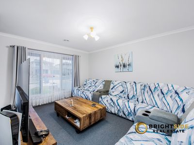 126 Thoroughbred Drive, Clyde North