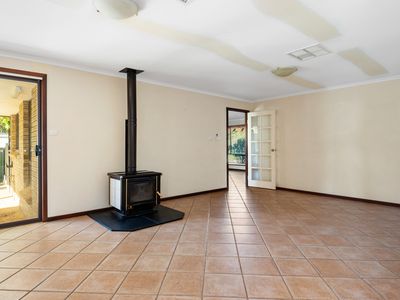 24 Cotter Street North, Hannans