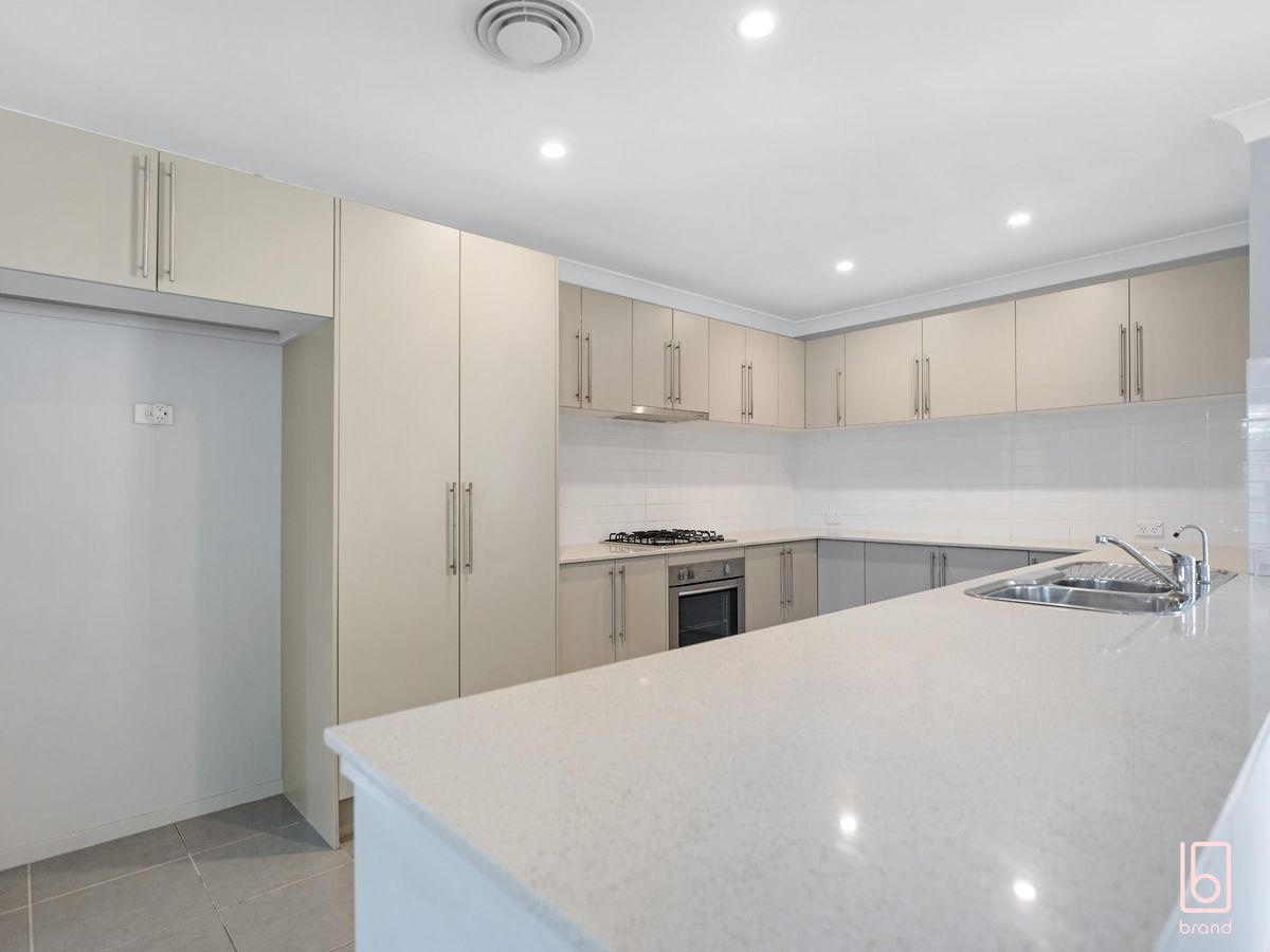 12 Hakone Road, Woongarrah