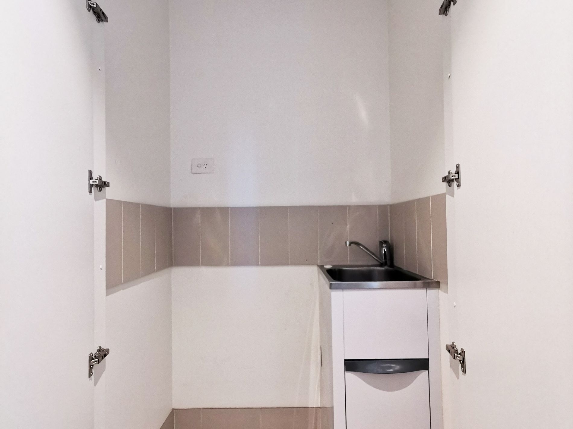 503S / 883 Collins Street, Docklands