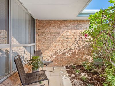 1 / 80 MAYERS DRIVE, Tuncurry
