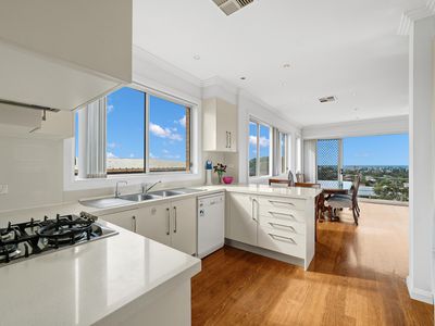 16 Horning Parade, Manly Vale