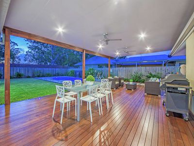 24 Barrington Crescent, Wakerley
