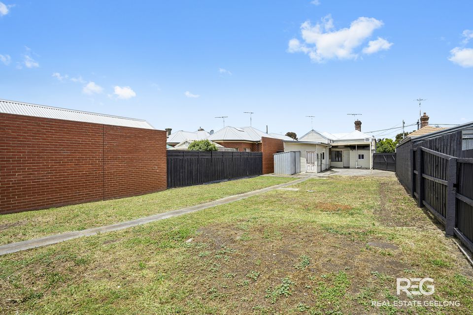 32 Preston Street, Geelong West