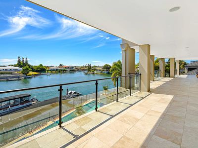 201-205 Monaco Street, Broadbeach Waters