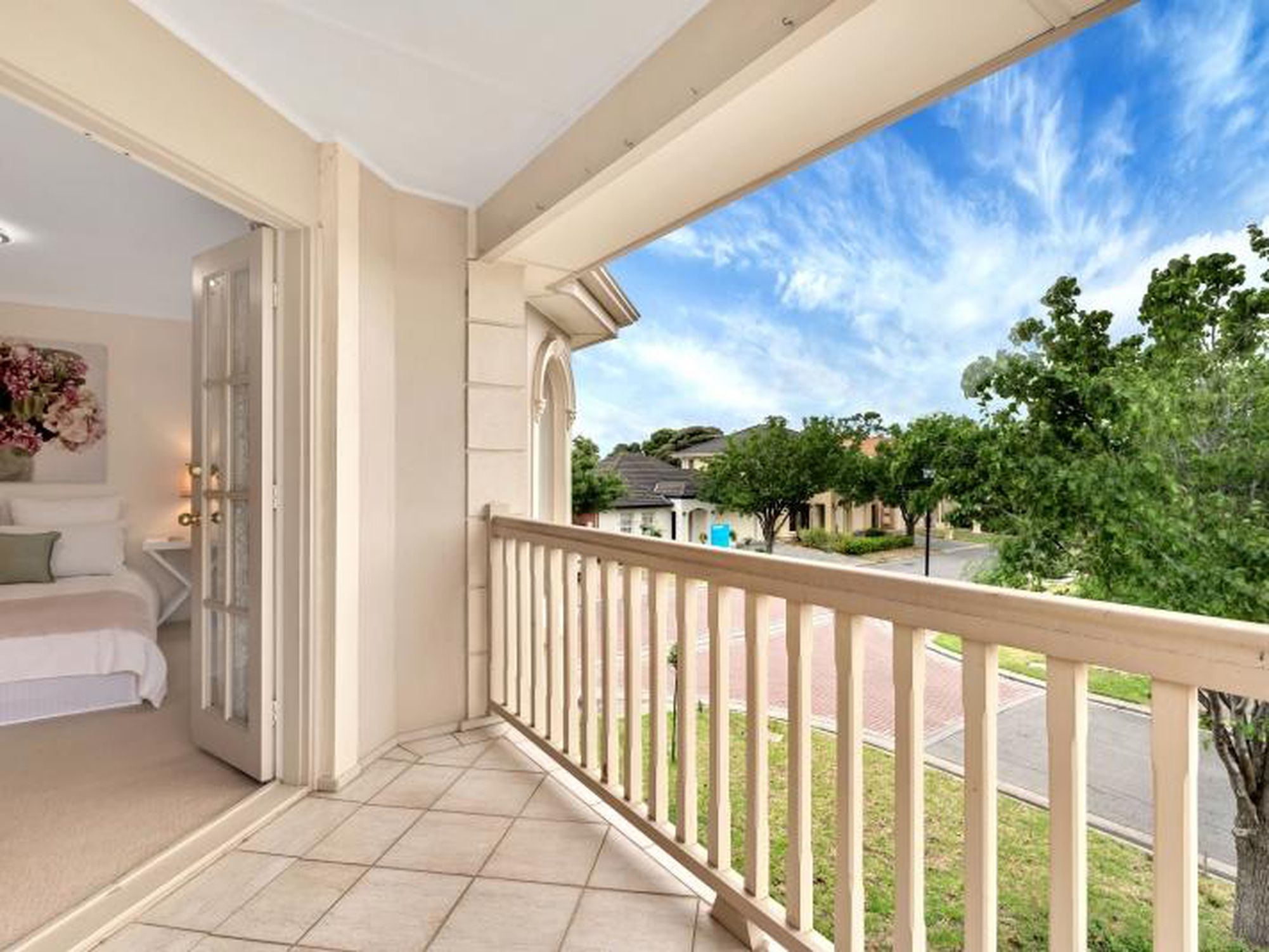 8 Alexander Court, Novar Gardens