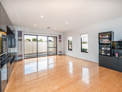 2 Jesmond Lane, Success