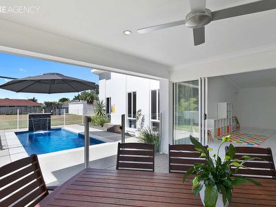 18 Bottlebrush Street, Kawungan