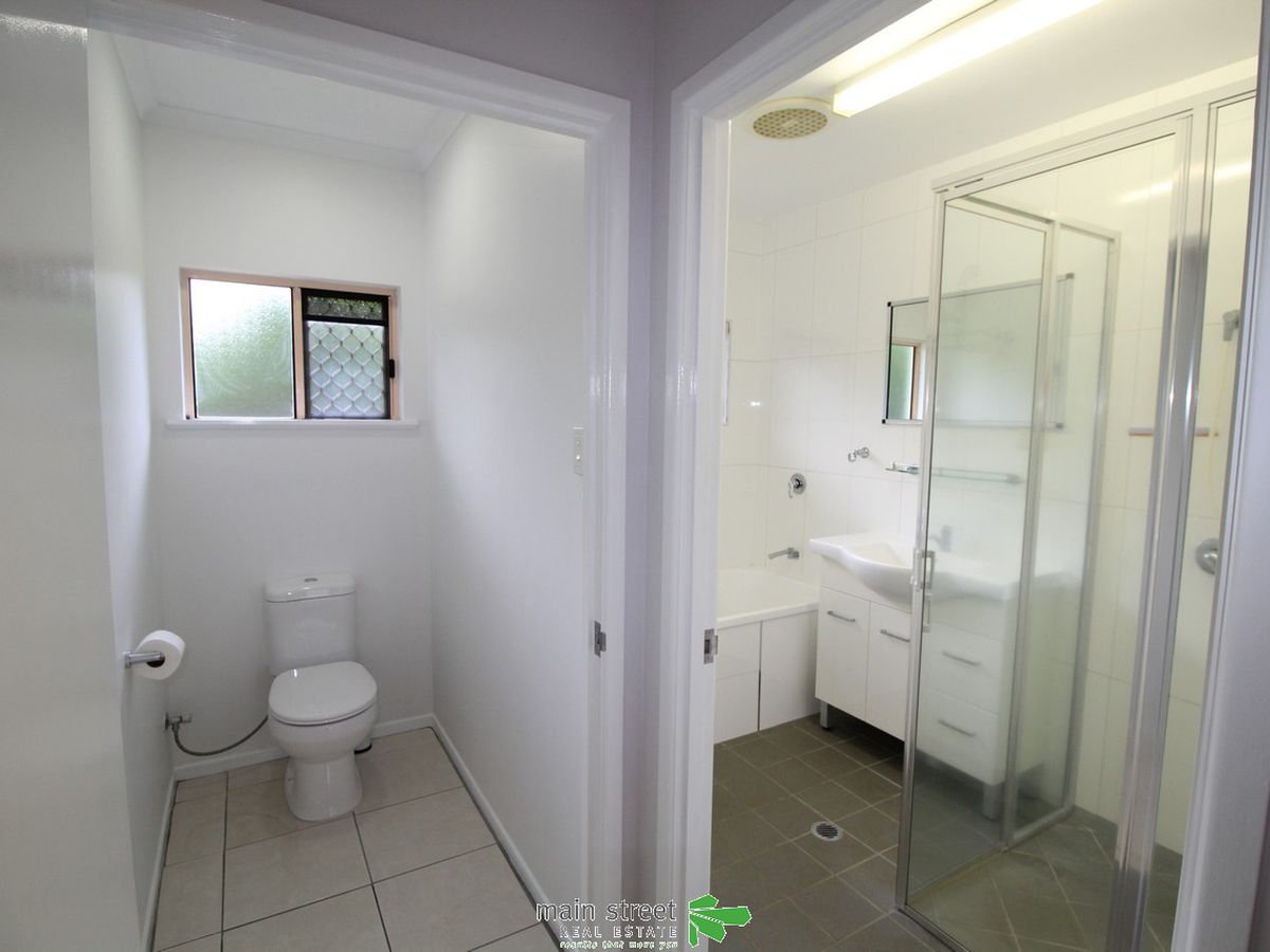 4 Paula Close, Atherton