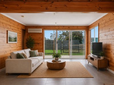 8 Fourth Avenue, Dodges Ferry