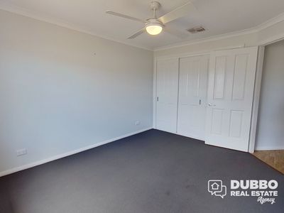 44 Holmwood Drive, Dubbo
