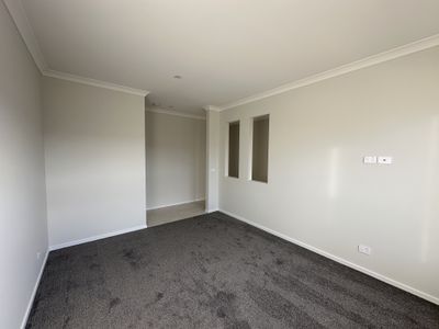 8 Sommerville Boulevard, Warrnambool