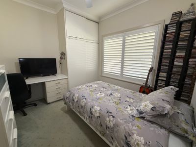 43 Cutler Avenue, Griffith