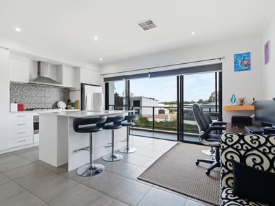 240 Leeuwin Boulevard, Bushmead