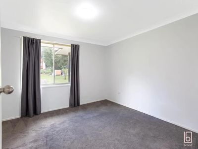 4 Clifford Avenue, Cooranbong
