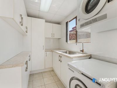 2 Drummoyne Crescent, St Johns Park