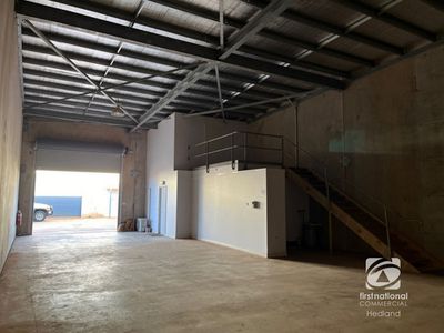 2 / 37 Steel Loop, Wedgefield