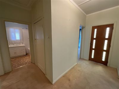 15 Farrand Street , Forbes