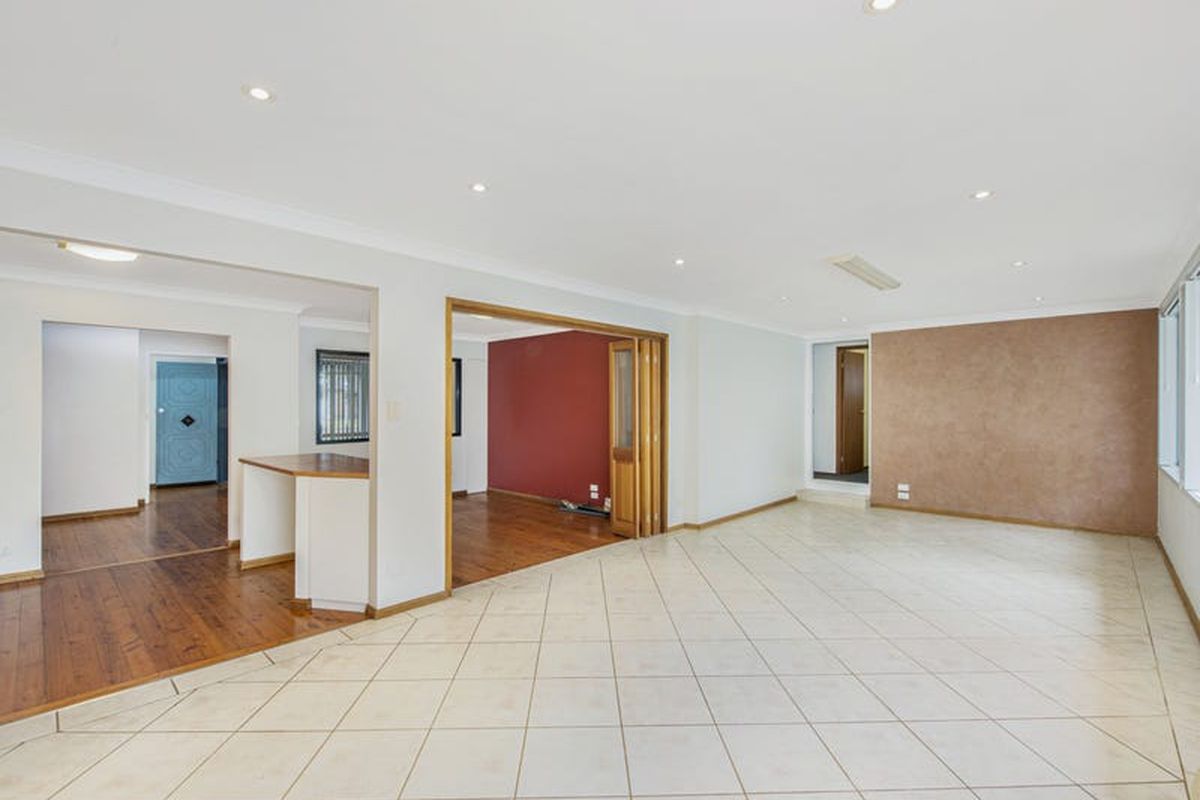 24 Renown Street, Wamberal