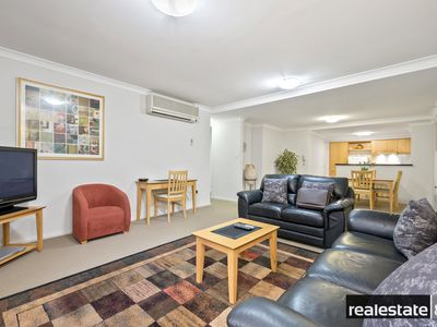 2 / 128 Mounts Bay Road, Perth